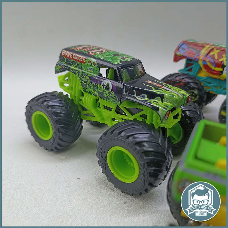 Large Die Cast Metal Hotwheels Monster Truck Collection - Bid For All!!