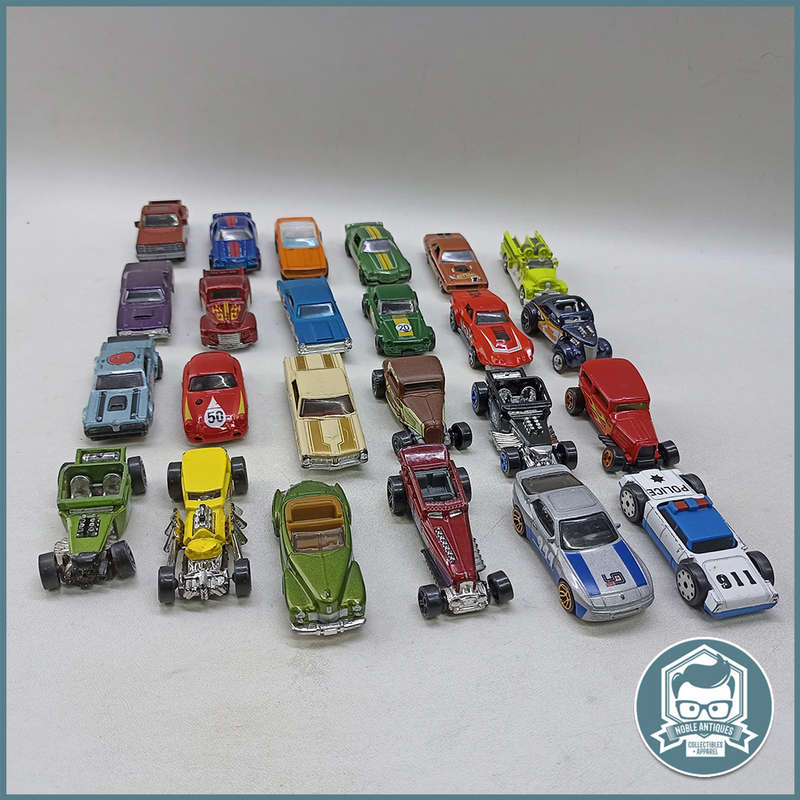 Large Die Cast Metal Hotwheels/Matchbox Classics Collection - Bid For All!!