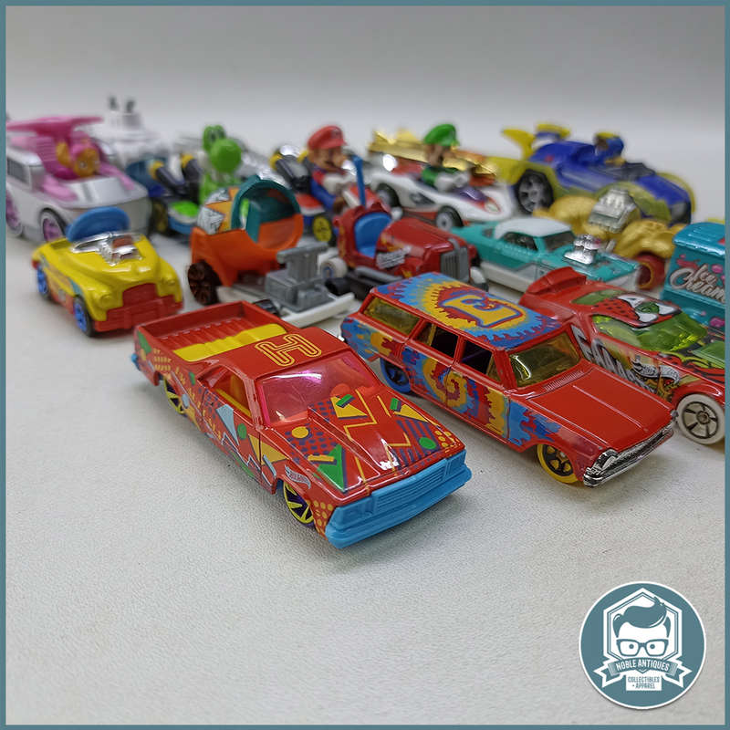 Large Die Cast Metal Hotwheels/Matchbox Movie, Gaming, Concept Collection - Bid For All!!