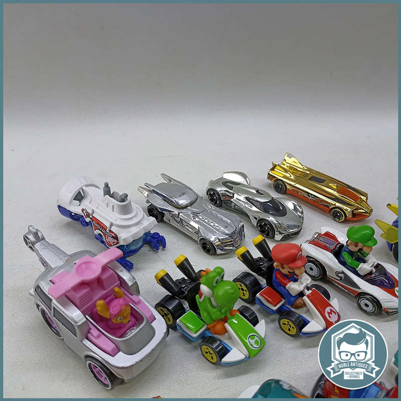 Large Die Cast Metal Hotwheels/Matchbox Movie, Gaming, Concept Collection - Bid For All!!