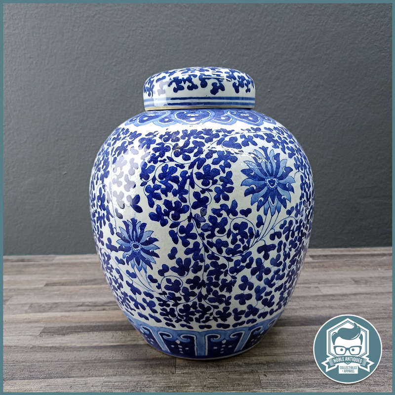 Oriental Blue and White Ginger Jar - Large