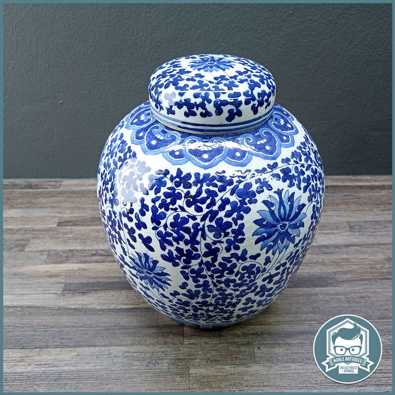 Oriental Blue and White Ginger Jar - Large