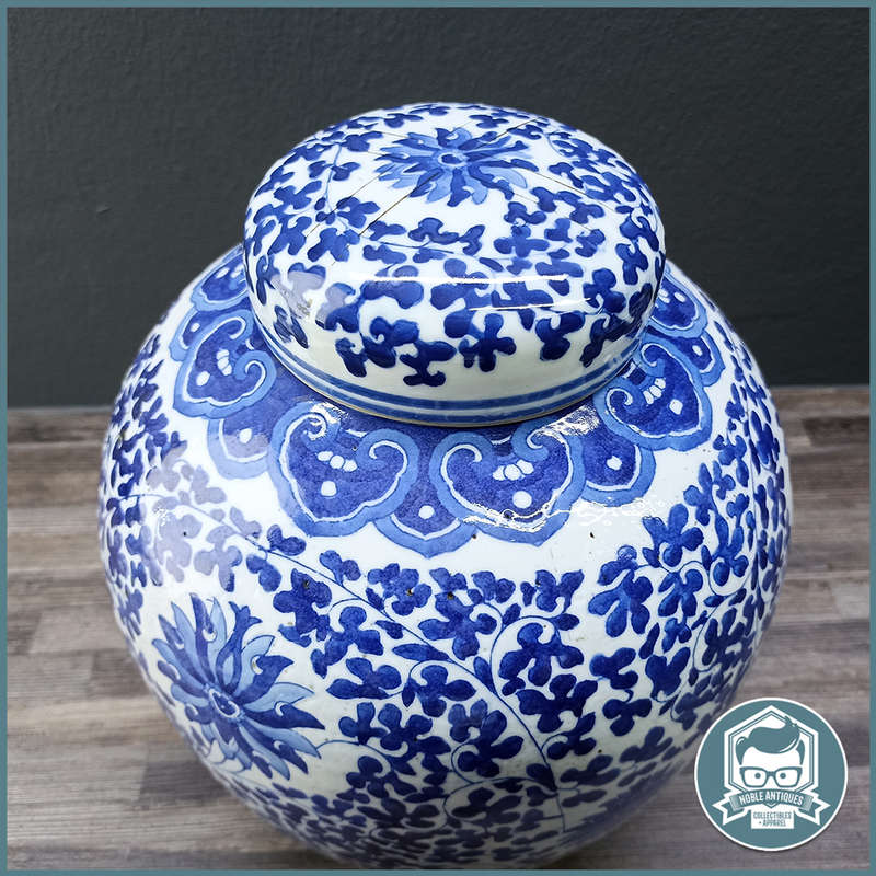 Oriental Blue and White Ginger Jar - Large