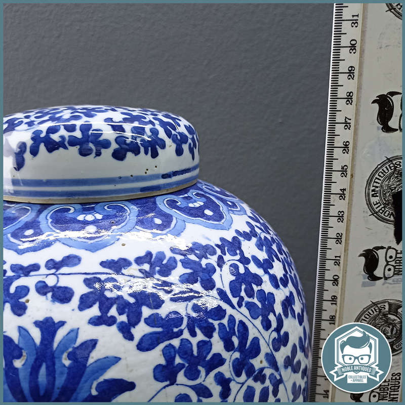 Oriental Blue and White Ginger Jar - Large