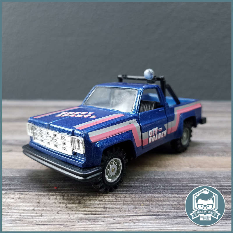 Die Cast Metal Chevy 4x4 Pull Back and Go