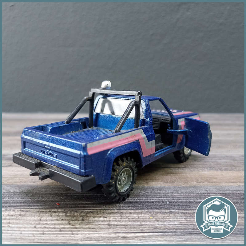 Die Cast Metal Chevy 4x4 Pull Back and Go