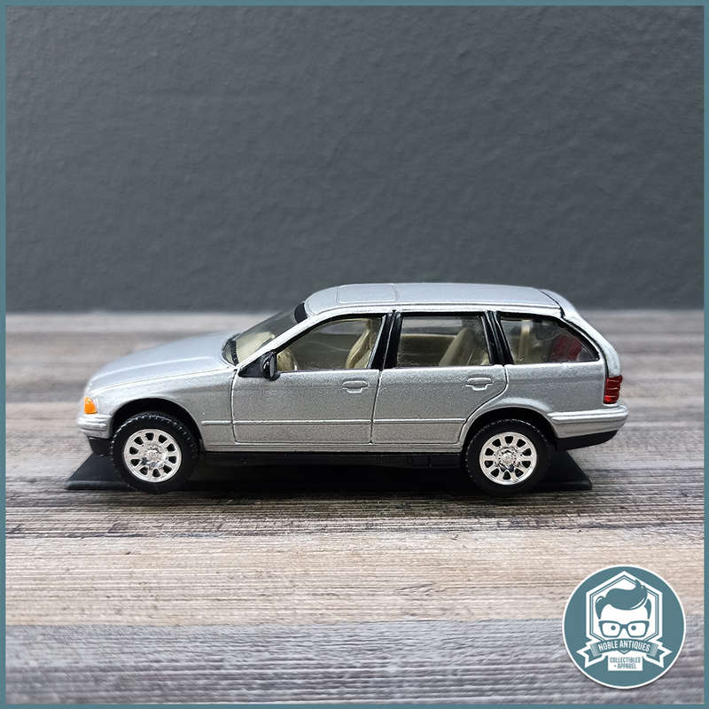 Die Cast Metal 1:43 BMW 3 series Touring !!!