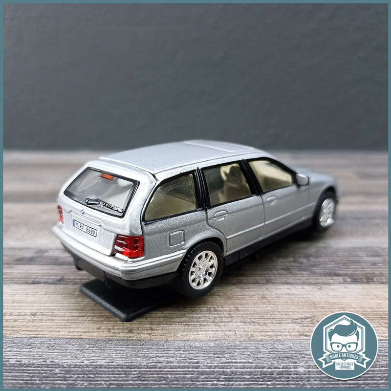 Die Cast Metal 1:43 BMW 3 series Touring !!!