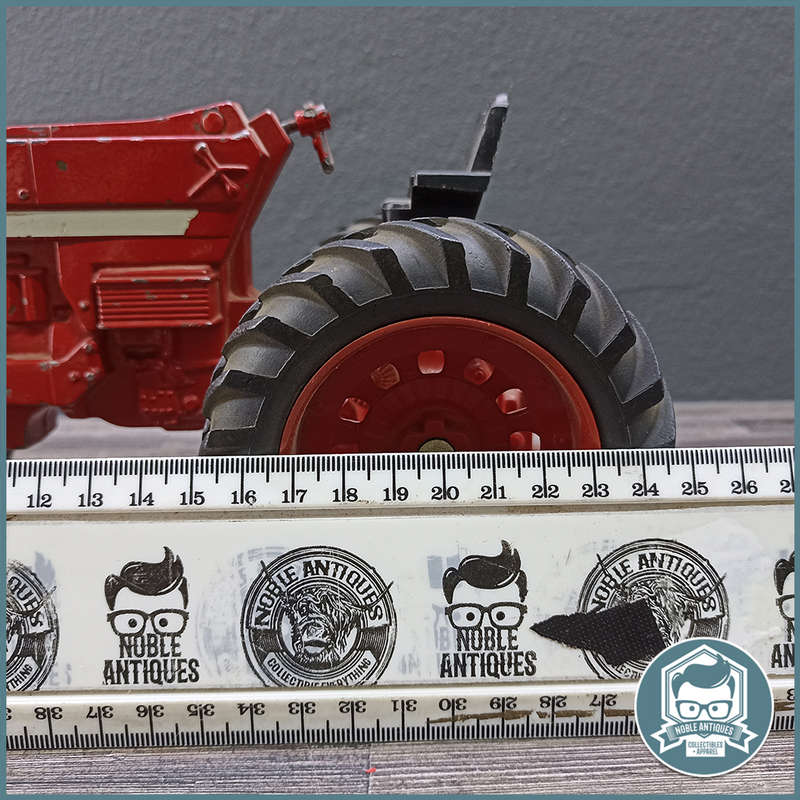 Large Vintage Metal Ertl Farmall 966 Hydro Tractor 1/16 Scale!!!