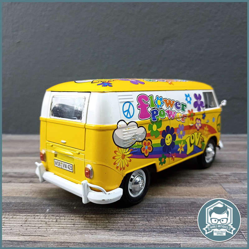 Motormax 1:24 Scale Volkswagen Type 2 (T1) Delivery Van Flower Power Yellow!!!