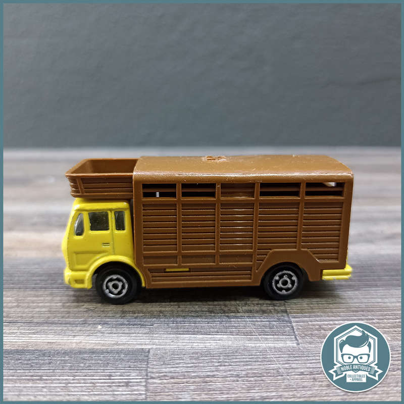 Vintage 1980's Majorette Dallas Ewing Horse Cattle Truck Mercedes Benz 1:64