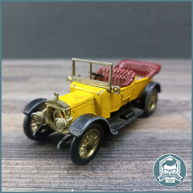 Vintage Matchbox Models of Yesteryear 1911 Yellow Daimler