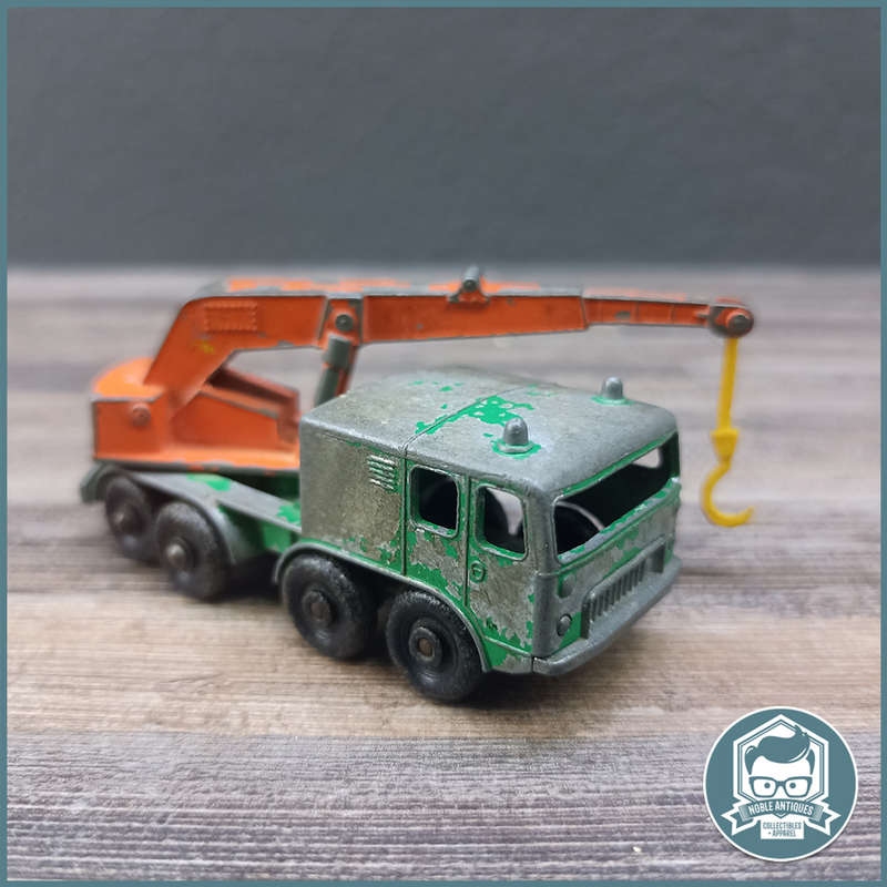 Vintage Matchbox no 30 8 Wheel Crane