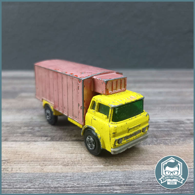 Vintage Matchbox no44 Refrigerator Truck