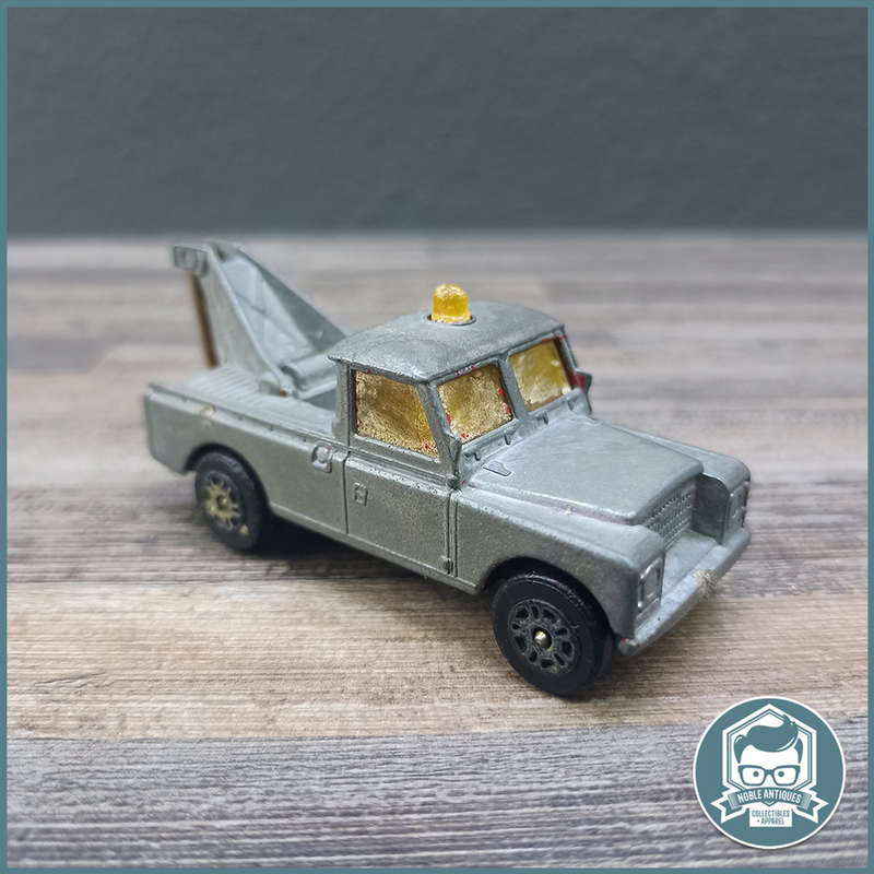 Vintage Corgi Whizzwheels Jeep Tow Truck