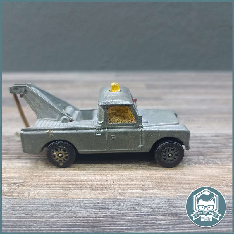 Vintage Corgi Whizzwheels Jeep Tow Truck