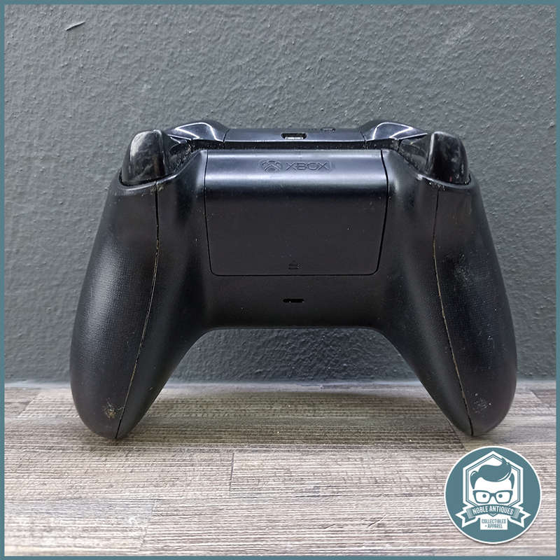 Black Xbox One S Wireless Controller