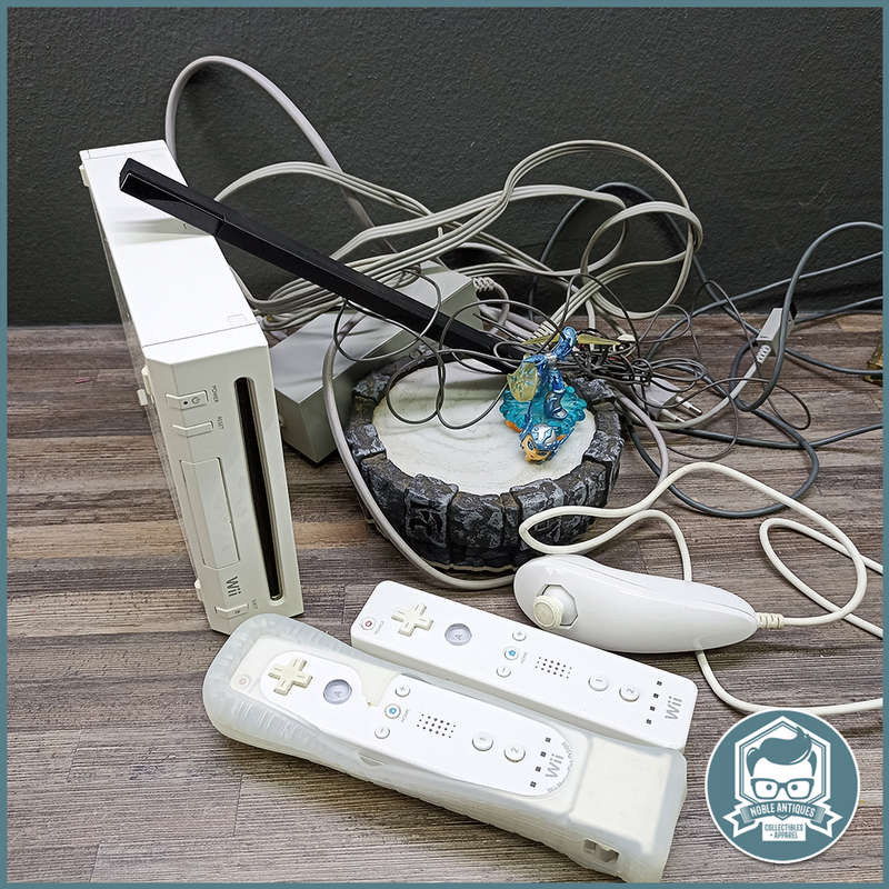Original White Wii Console, good condition