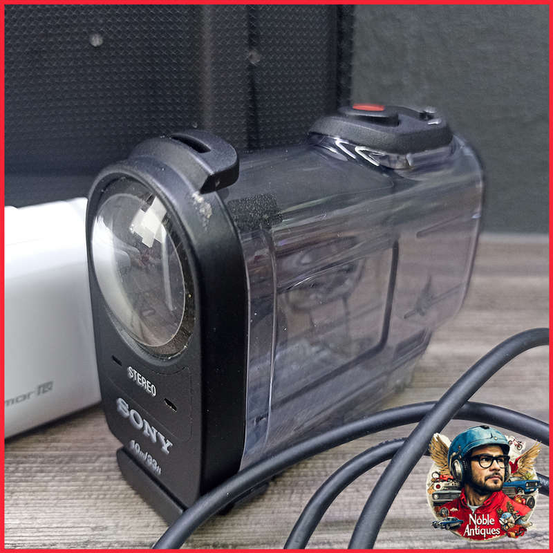 Sony FDR-X1000VR 4K Action Cam with Live View Remote
