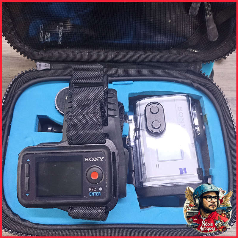 Sony FDR-X1000VR 4K Action Cam with Live View Remote