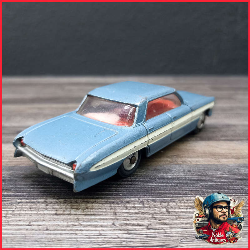 Corgi Toys 235 Oldsmobile Super 88
