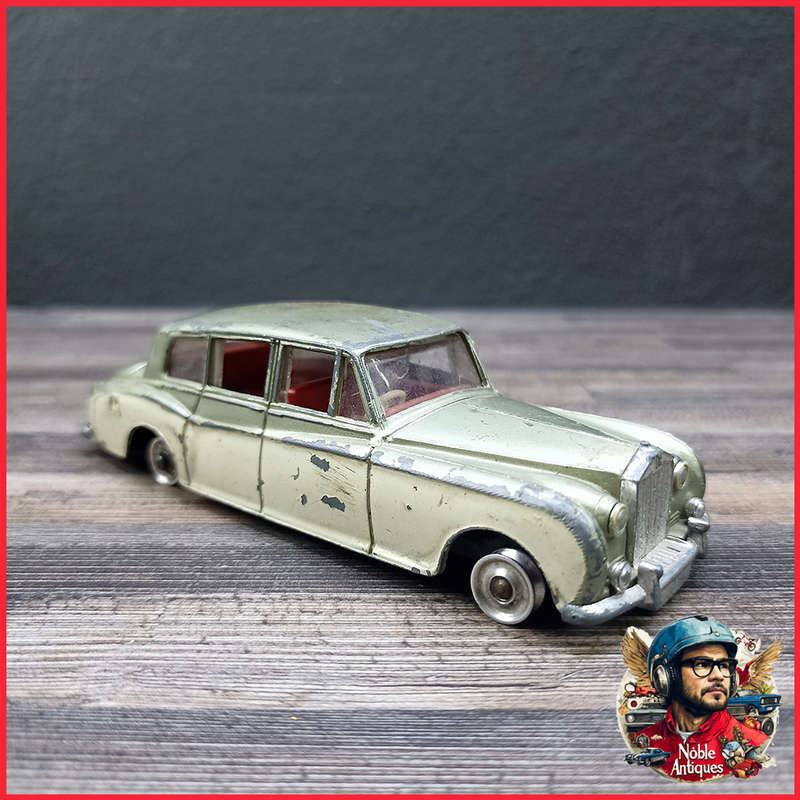 Dinky 198 Rolls Royce Phantom V