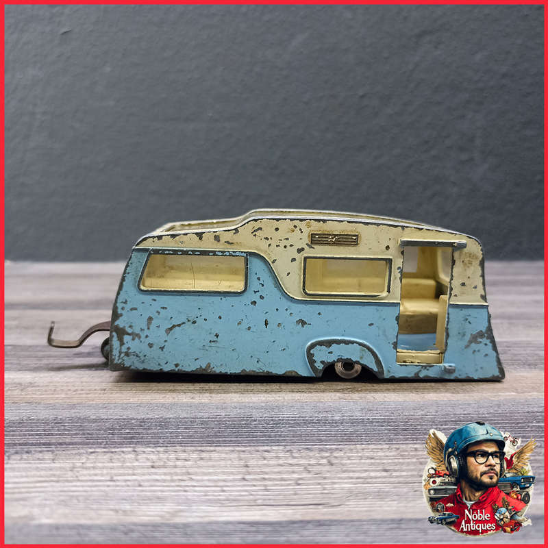 Dinky Toys Four-Berth Caravan Trailer