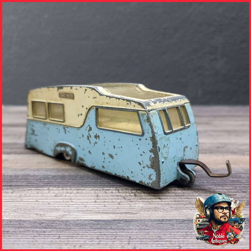 Dinky Toys Four-Berth Caravan Trailer