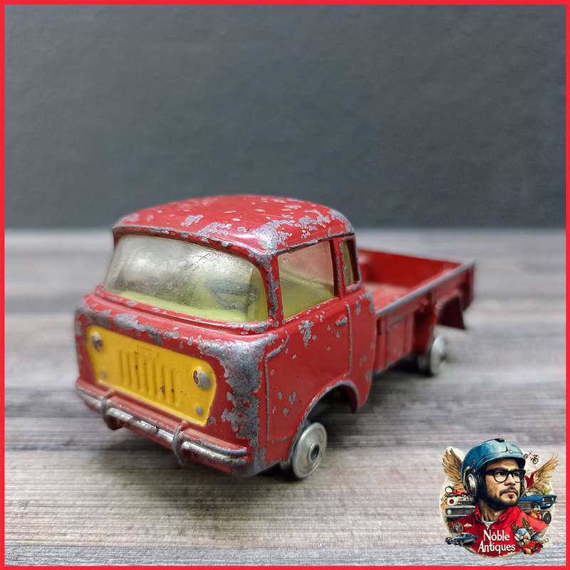 Corgi Toys Jeep FC 150 Conveyor Truck