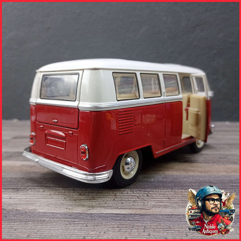Welly Premium Edition 1962 Volkswagen Microbus Red 1:24