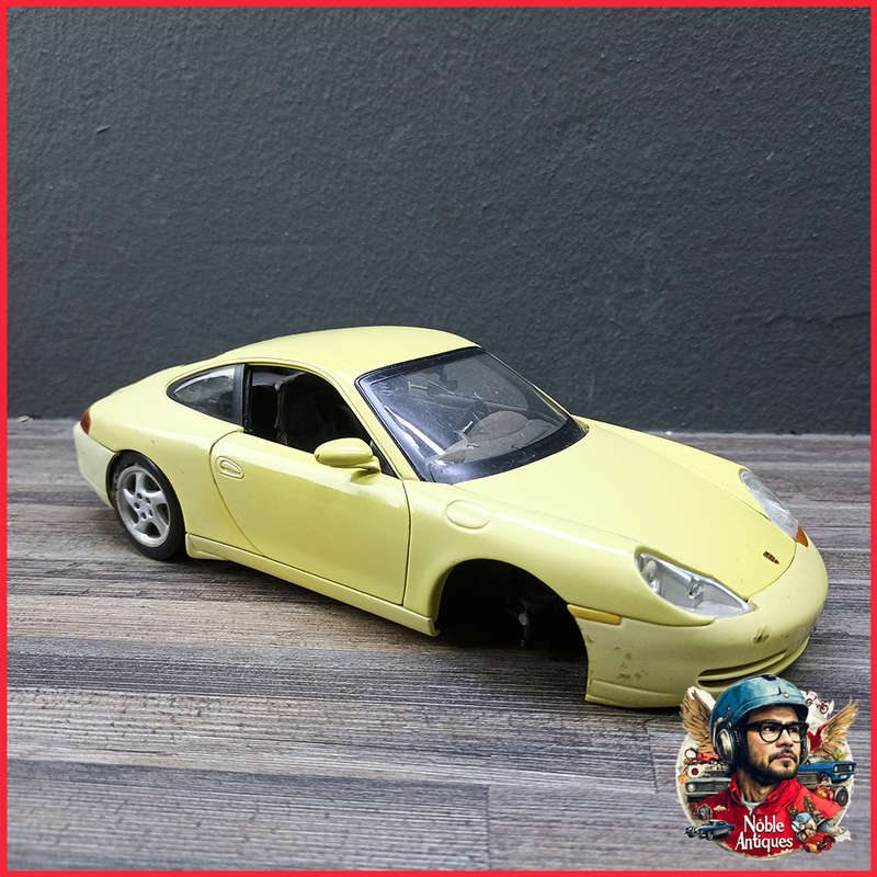 Gate Porsche Carrera 996 Coupe Yellow 1/18