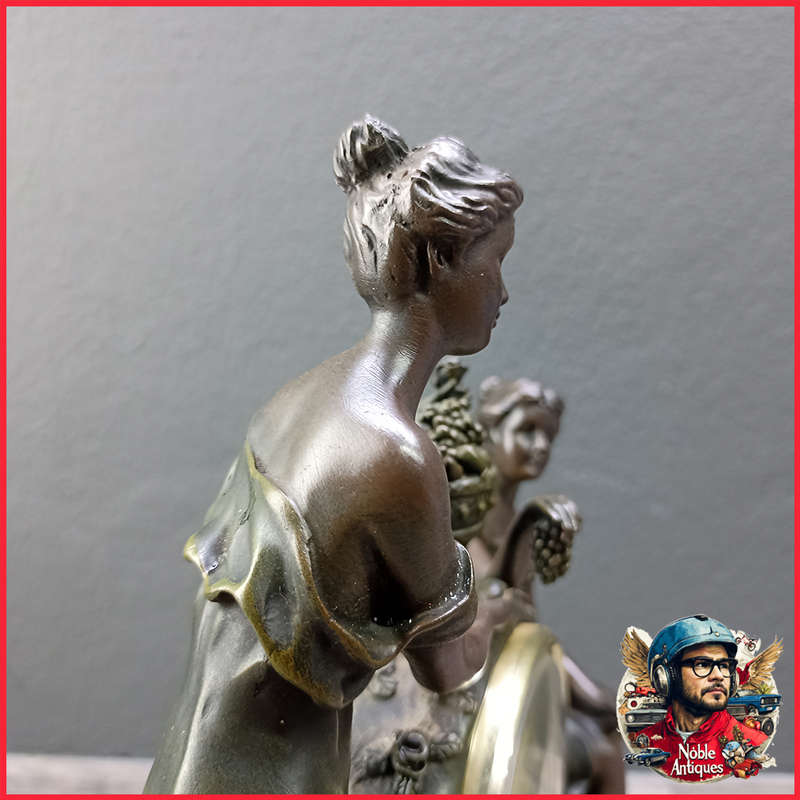 Highly Detailed Working Applied Bronze Mantle Clock