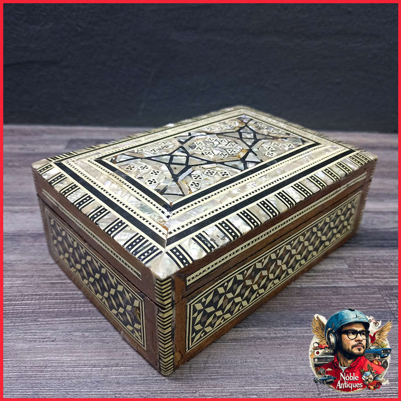 Vintage Wooden And Mother Of Pearl Inlay Marquetry Trinket Box