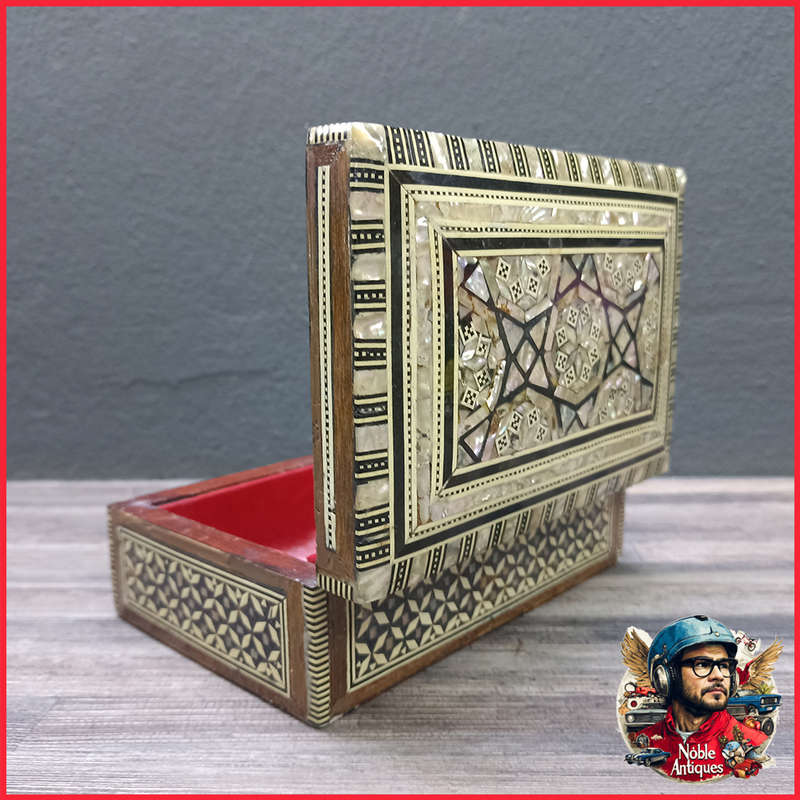 Vintage Wooden And Mother Of Pearl Inlay Marquetry Trinket Box