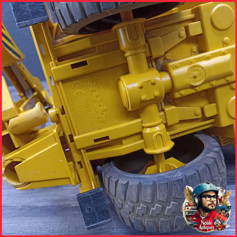 Large Bruder 1:16 Scale JCB 4CX Backhoe Loader, Made In Germany