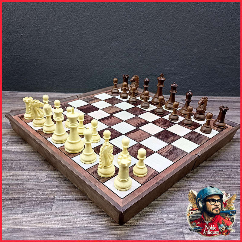 Foldable Detailed Chess Set, Made in Japan