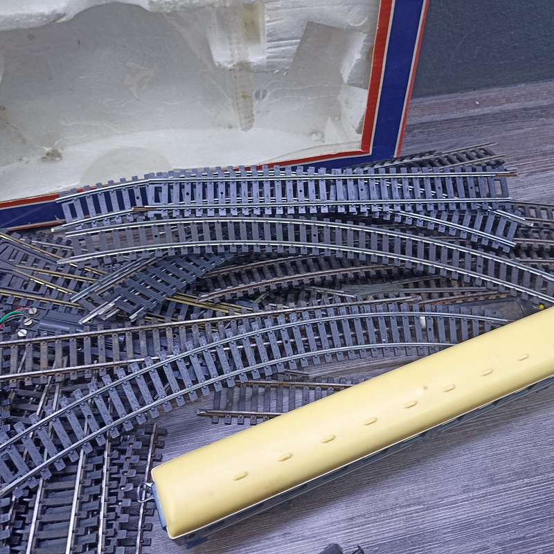 Vintage SAR Blie Train HO Sclae Train Set, Lima , Black Loco Fleischmann