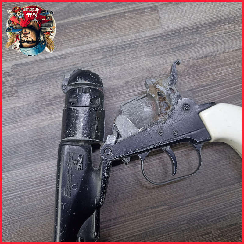 Vintage 1960s Streamline Cap Gun