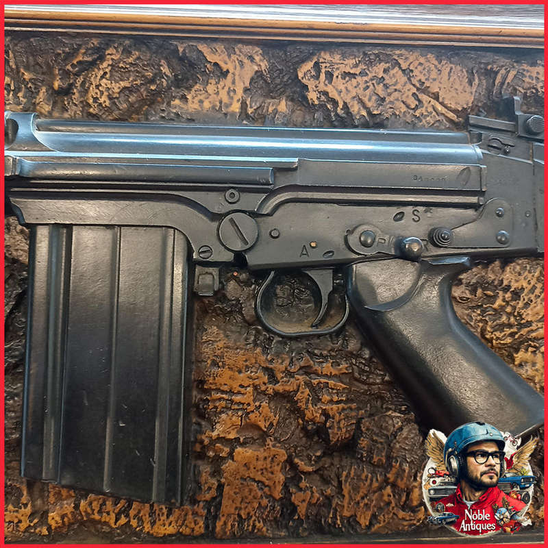 Life Size Replica of a GEWEER/RIFLE R1  7,62mm  Department of Correctional Services
