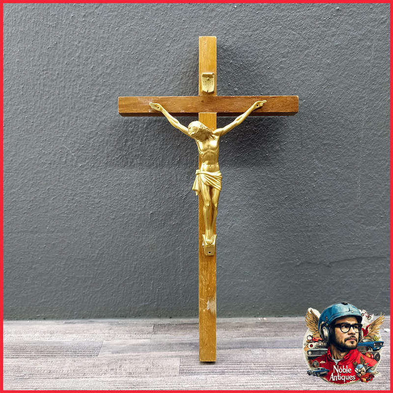 Italian Depose on wood Crucifix