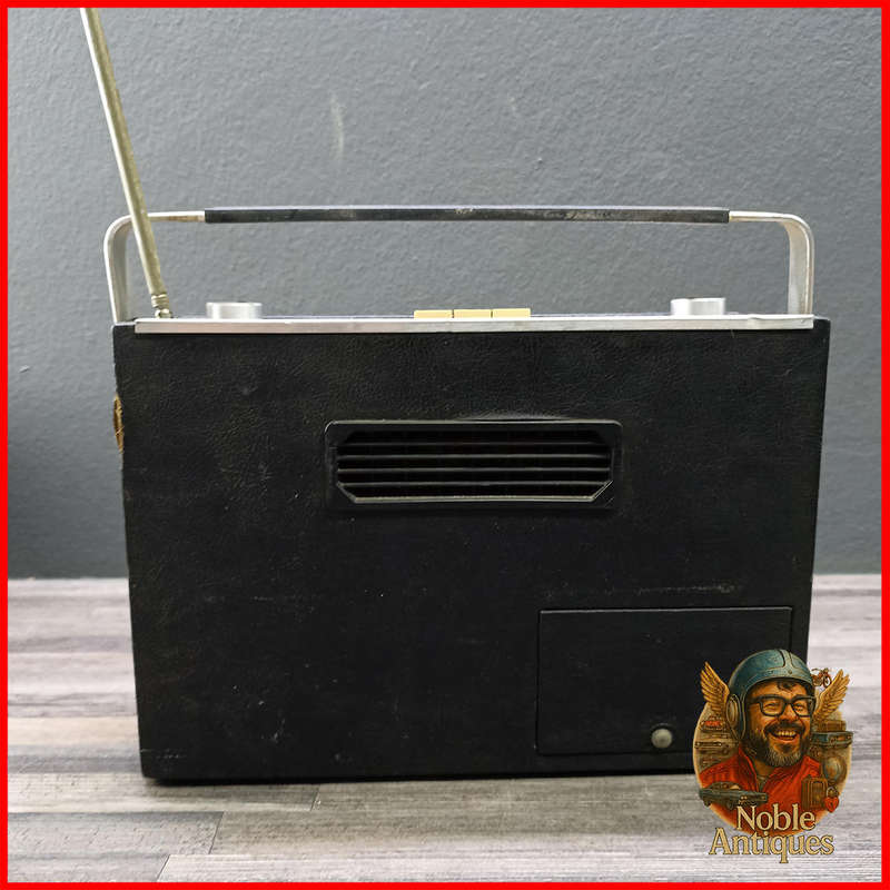 Vintage Supersonic brand portable radio, Not Tested