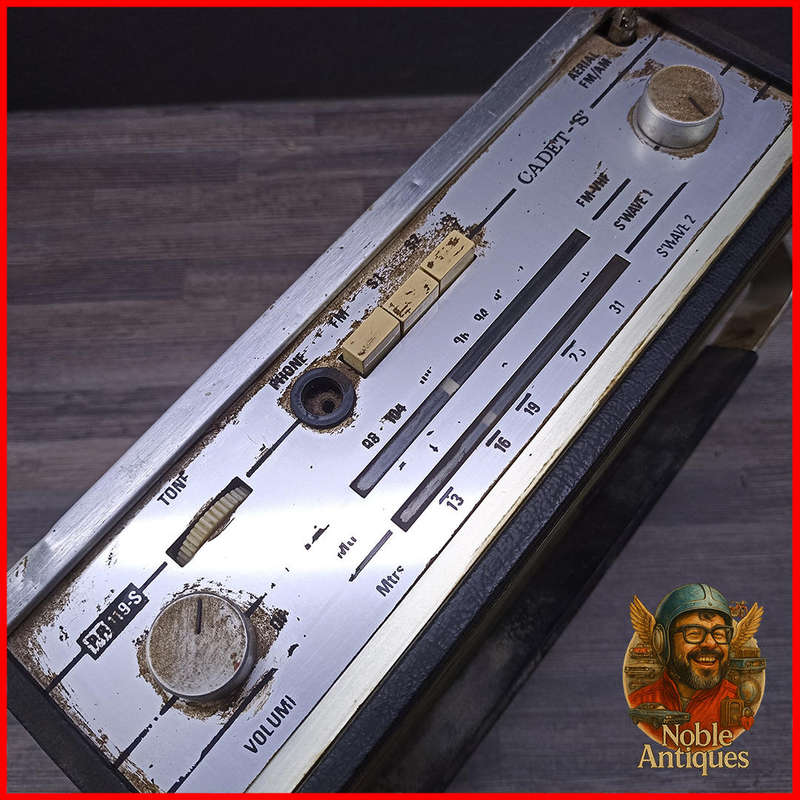 Vintage Supersonic brand portable radio, Not Tested