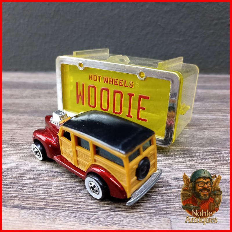 Vintage 1989 Hot Wheels PARK 'N PLATES WOODIE