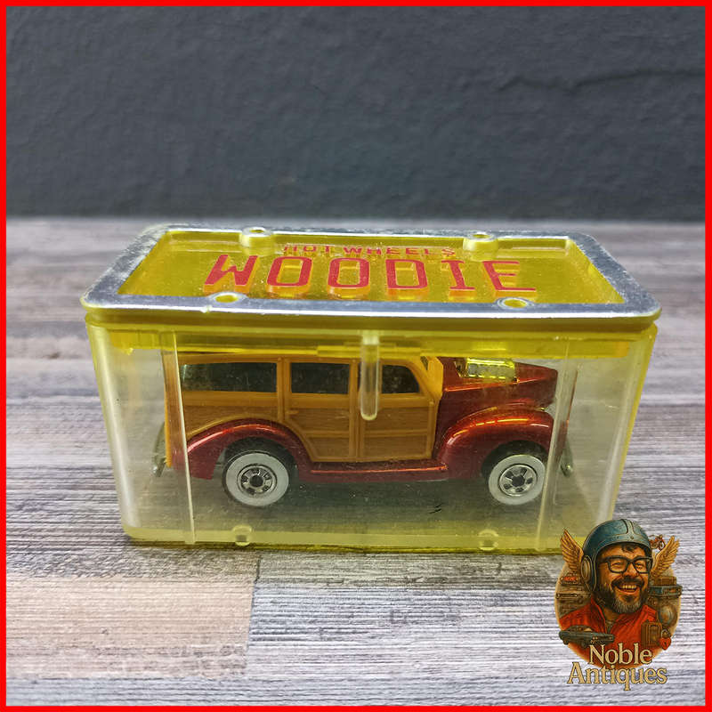 Vintage 1989 Hot Wheels PARK 'N PLATES WOODIE