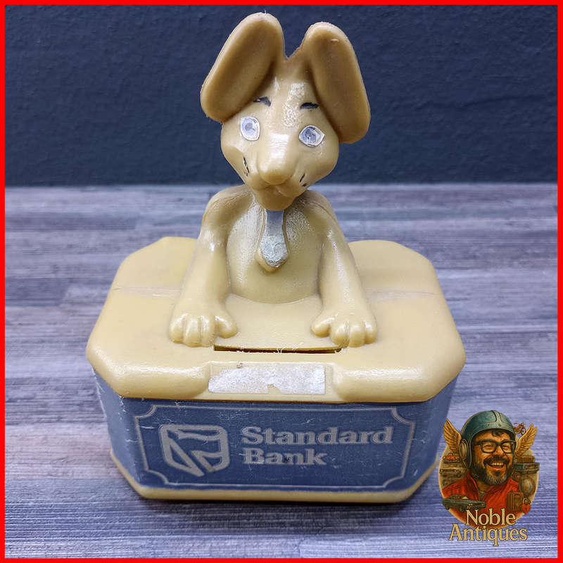 Vintage Haasdas se Nuuskas Standard Bank savings bank