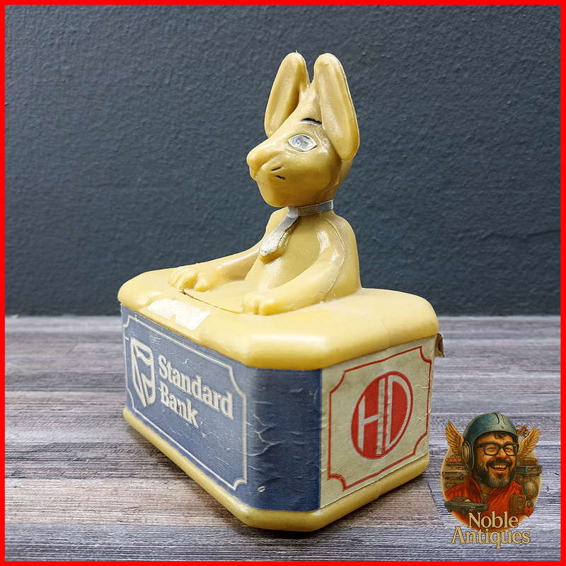 Vintage Haasdas se Nuuskas Standard Bank savings bank