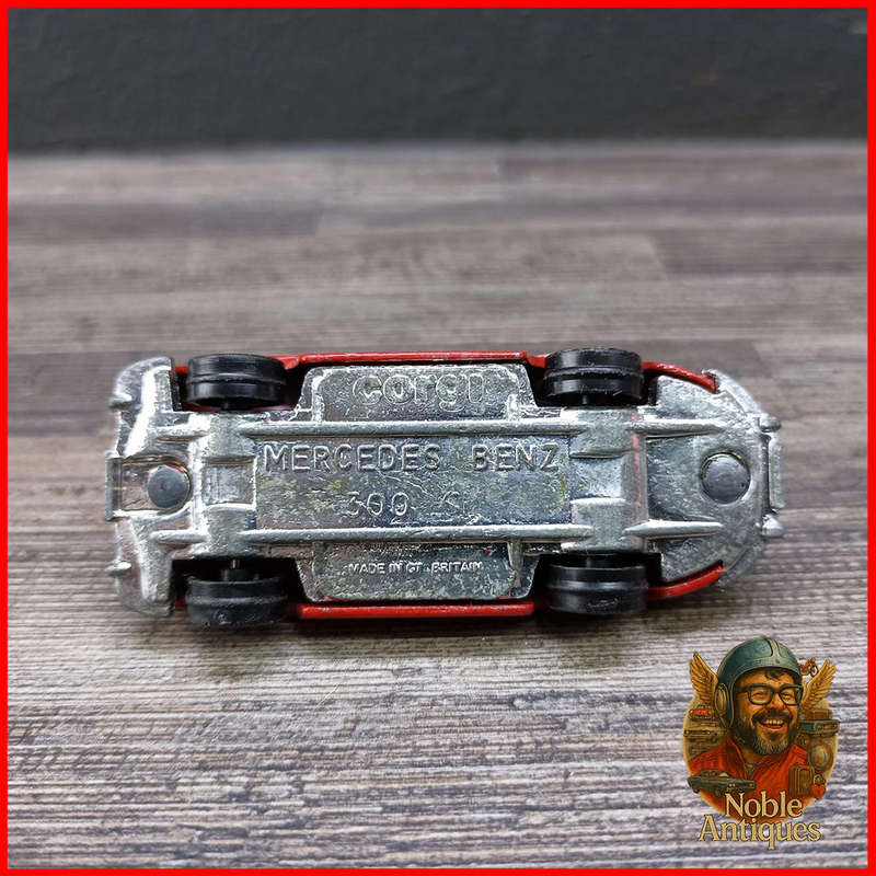Vintage Corgi Toys Mercedes Benz 300 SL