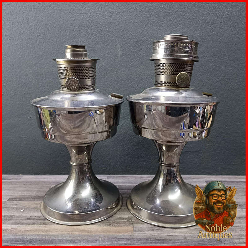 Two vintage Aladdin kerosene mantle nr 21 lamps