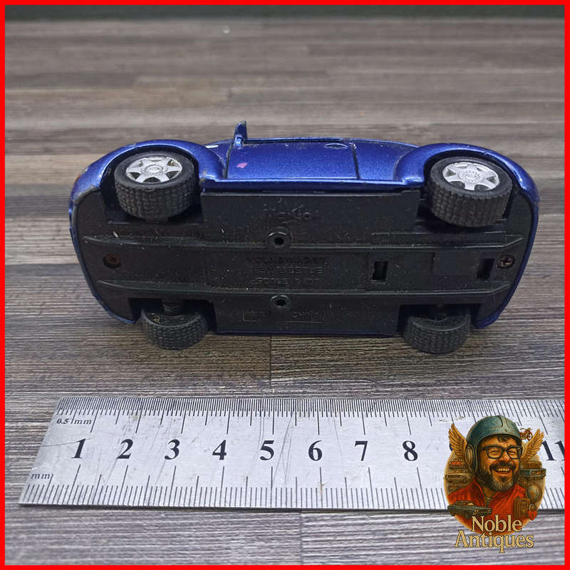 Die Cast 8