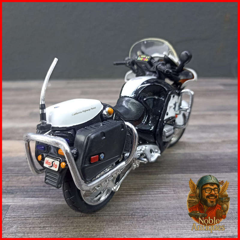 Die Cast 11